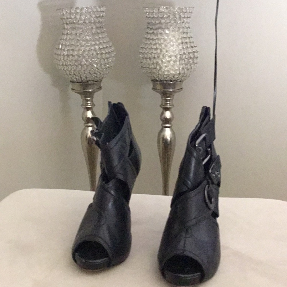 Women’s Heels
